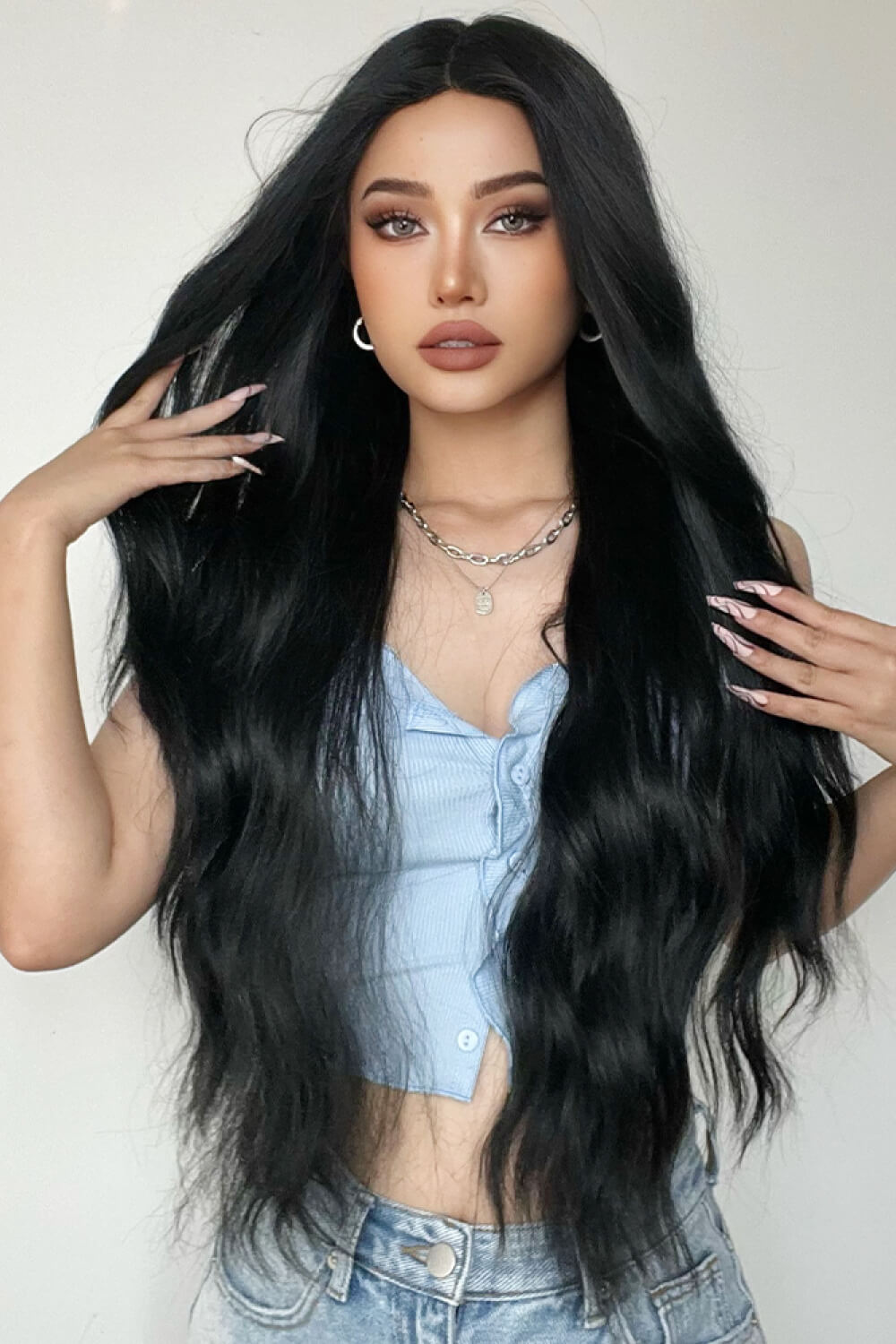 Natural Full Long Wave Synthetic Wigs 28''