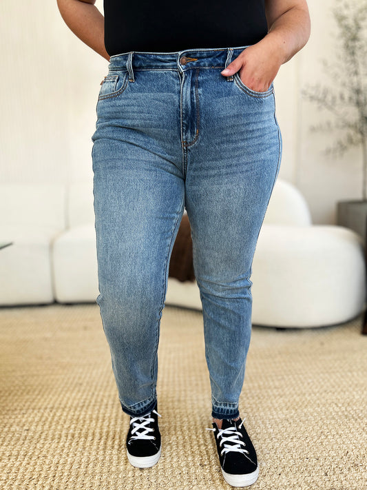 Judy Blue Mid Rise Rigid Hem Jeans