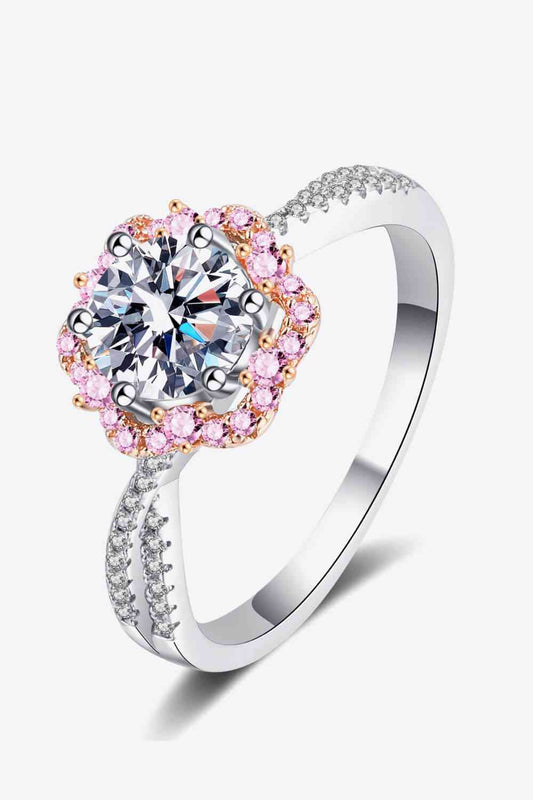 Flower Shaped 1 Carat Moissanite Ring